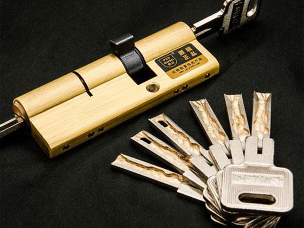 工农24小时上门开锁公司